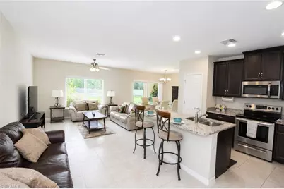 3763 Crofton Ct, Fort Myers, FL 33916 - Photo 3