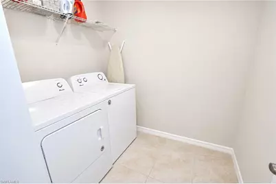 3763 Crofton Ct, Fort Myers, FL 33916 - Photo 7