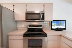 19112 Pine Run Ln, Fort Myers, FL 33967 - Photo 11