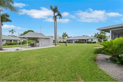175 Crown Dr #8, Naples, FL 34110 - Photo 23