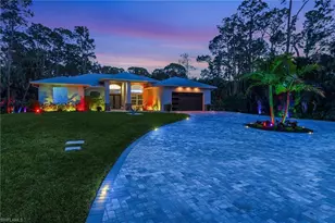 364 Logan Blvd S, Naples, FL 34119 - Photo 33
