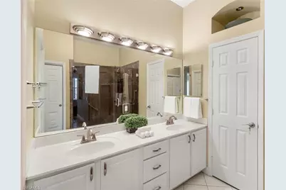1814 Leamington Ln, Naples, FL 34109 - Photo 19