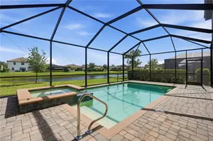 4381 Madagascar Palm Wy, Naples, FL 34119 - Photo 3