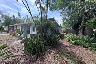 1297 Ingraham St, Naples, FL 34103 - Photo 3