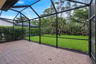 16367 Halberry Ln, Naples, FL 34110 - Photo 5