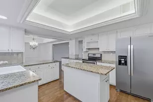 2905 Gulf Shore Blvd N, Naples, FL 34103 - Photo 13