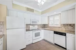 1549 Sandpiper St, Naples, FL 34102 - Photo 5