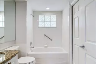 28524 Alessandria Cir, Bonita Springs, FL 34135 - Photo 13