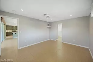 9757 Berkshire St, Naples, FL 34109 - Photo 25
