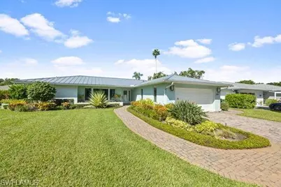 9757 Berkshire St, Naples, FL 34109 - Photo 35