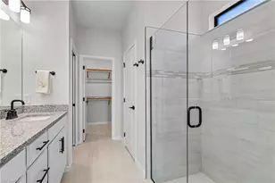 10440 Ventana Ln, Naples, FL 34120 - Photo 15