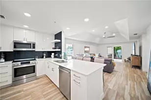 544 10th Ave S, Naples, FL 34102 - Photo 5