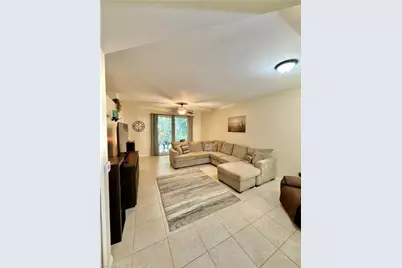 517 Robin Hood Cir #101, Naples, FL 34104 - Photo 17