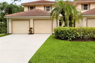 517 Robin Hood Cir, Naples, FL 34104 - Photo 1