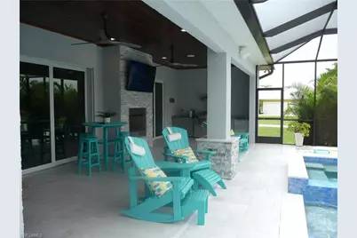 4001 Lea Marie Island Dr, Port Charlotte, FL 33952 - Photo 11