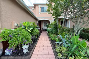 17517 Cherry Ridge Ln, Fort Myers, FL 33967 - Photo 3