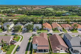 88 Burnt Pine Dr, Naples, FL 34119 - Photo 19