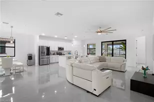 11879 Arboretum Run Dr, Fort Myers, FL 33913 - Photo 9