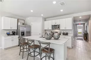 2979 Novelist Ct, Fort Myers, FL 33905 - Photo 7