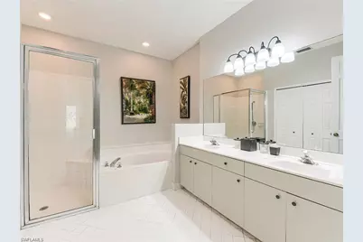 8529 Fairway Bend Dr, Fort Myers, FL 33967 - Photo 9