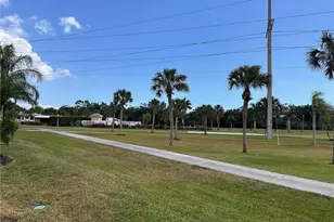 1307 Silver Lakes Blvd, Naples, FL 34114 - Photo 7