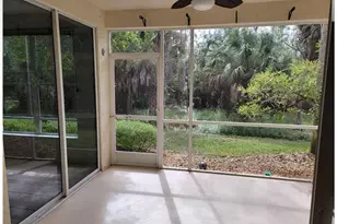 1315 Henley St, Naples, FL 34105 - Photo 7