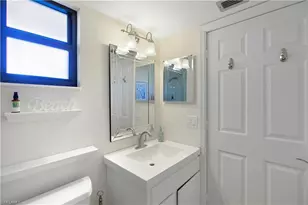 600 Neapolitan Way, Naples, FL 34103 - Photo 17