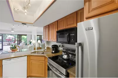 600 Neapolitan Way #105, Naples, FL 34103 - Photo 7