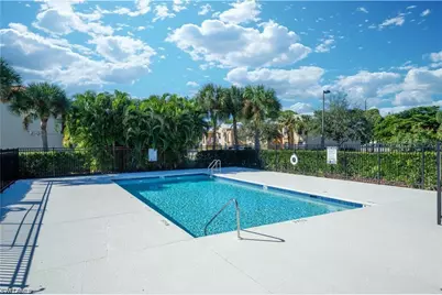 4110 Castilla Cir #105, Fort Myers, FL 33916 - Photo 21