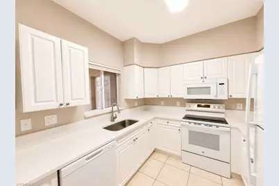 4172 Castilla Cir #201, Fort Myers, FL 33916 - Photo 7