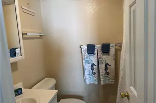4633 Bayshore Dr, Naples, FL 34112 - Photo 9