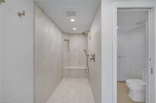 4401 Gulf Shore Blvd N, Naples, FL 34103 - Photo 19