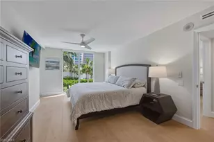 4401 Gulf Shore Blvd N, Naples, FL 34103 - Photo 21