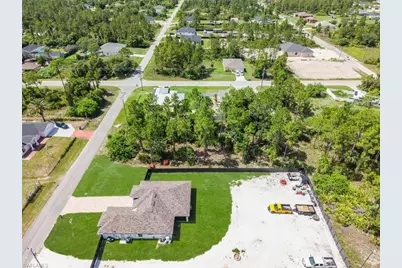 1003 Hibiscus Ave, Lehigh Acres, FL 33972 - Photo 11