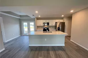 610 NW 11th Terrace, Cape Coral, FL 33993 - Photo 3