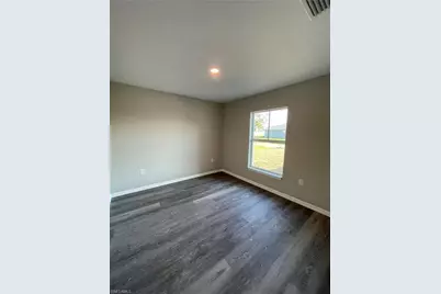 610 NW 11th Ter, Cape Coral, FL 33993 - Photo 11