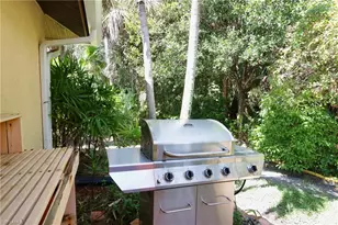 27165 Edenbridge Ct, Bonita Springs, FL 34135 - Photo 17