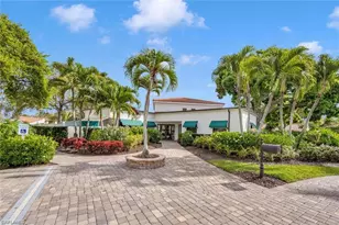 551 Beachwalk Cir, Naples, FL 34108 - Photo 7
