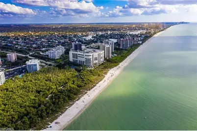 551 Beachwalk Cir, Naples, FL 34108 - Photo 49