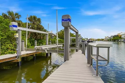 98 Southport Cv, Bonita Springs, FL 34134 - Photo 41