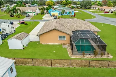 401 Candlewick Cir E, Lehigh Acres, FL 33936 - Photo 45