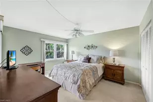 1056 Forest Lakes Dr, Naples, FL 34105 - Photo 9