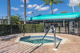 1117 Sweetwater Ln, Naples, FL 34110 - Photo 17