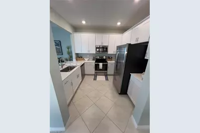 2806 Blossom Way, Naples, FL 34120 - Photo 5
