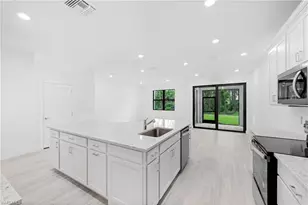4246 Sonoma Oaks Circle, Naples, FL 34119 - Photo 9