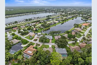 2251 Queens Way, Naples, FL 34112 - Photo 37