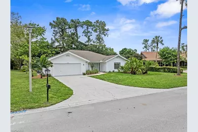 2251 Queens Way, Naples, FL 34112 - Photo 3