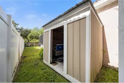 2769 Inlet Cove Ln W, Naples, FL 34120 - Photo 35