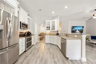 2769 Inlet Cove Ln W, Naples, FL 34120 - Photo 15