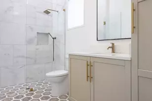 728 Carica Rd, Naples, FL 34108 - Photo 29